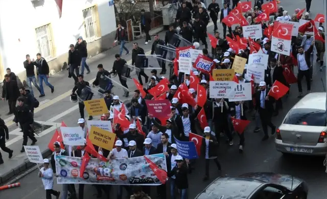 Tügva'dan 'Türkiye İçin Evet' Yürüyüşü Tügva'dan 'Türkiye İçin Evet' Yürüyüşü