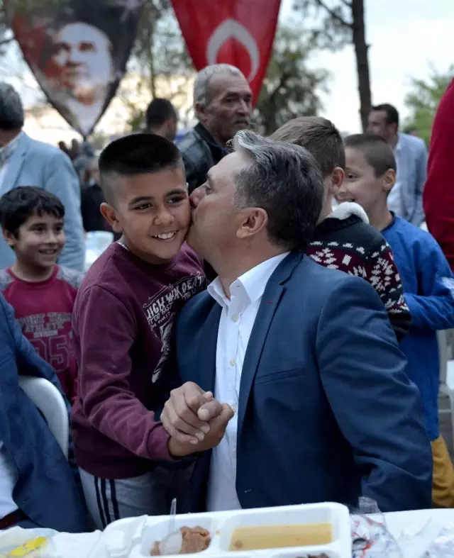 Başkan Uysal, Kütüphane Sorununa El Koydu Başkan Uysal, Kütüphane Sorununa El Koydu