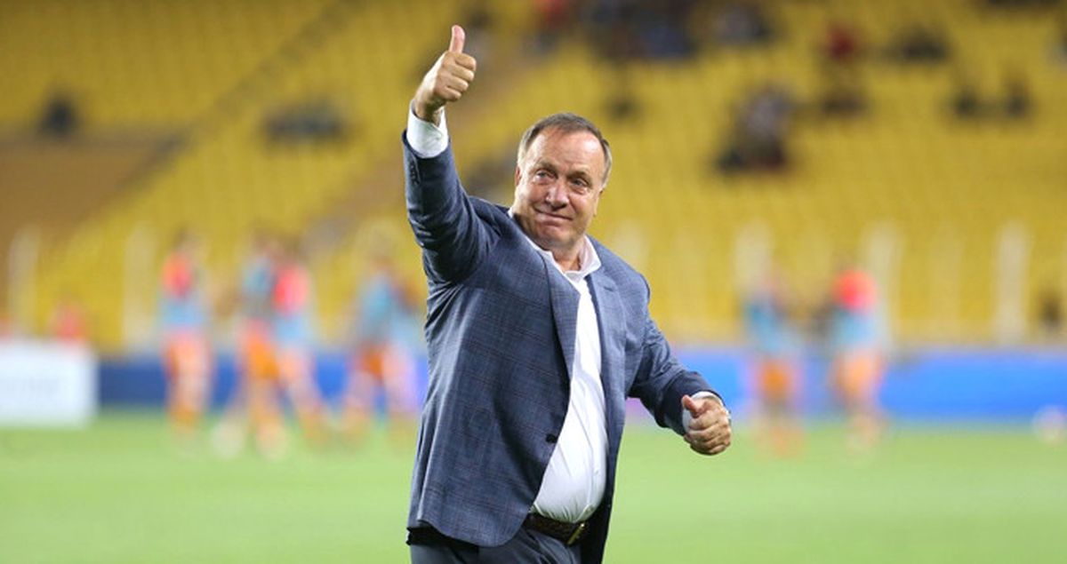 Dick Advocaat, Akhisar Belediyespor Maçında Değişiklik Yapmadı