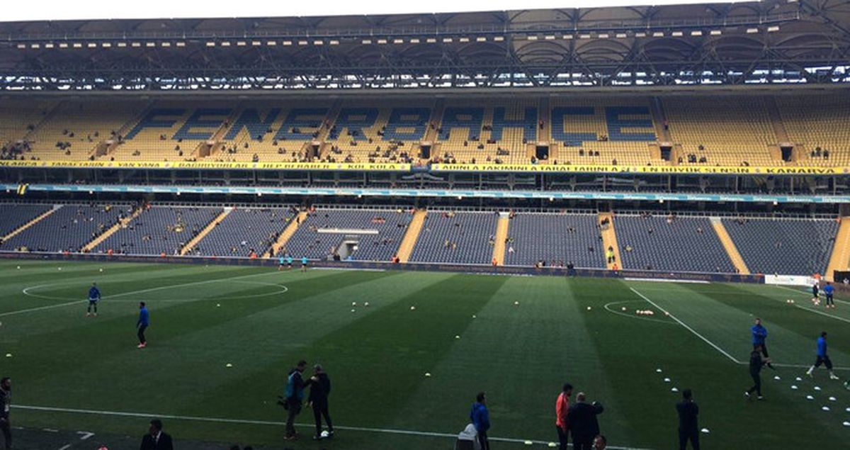 Fenerbahçe, Bu Sezonun En Düşük Seyirci Ortalamasını Yakaladı