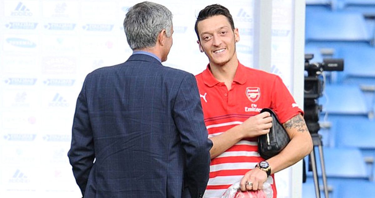 Ünlü Teknik Direktör Mourinho, Mesut Özil'in Transferini İstedi