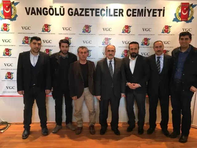 Atalay: 'Van'a Verecek Çok Güzel Projelerimiz Var' Atalay: 'Van'a Verecek Çok Güzel Projelerimiz Var'