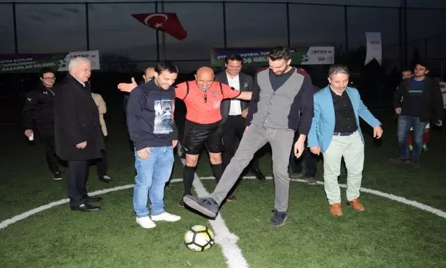 Harun Tekin'den Güldüren Başlama Vuruşu