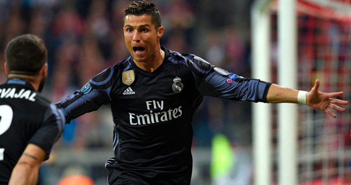 Ronaldo, Şampiyonlar Ligi'nde 100 Gole Ulaşan İlk Oyuncu Oldu