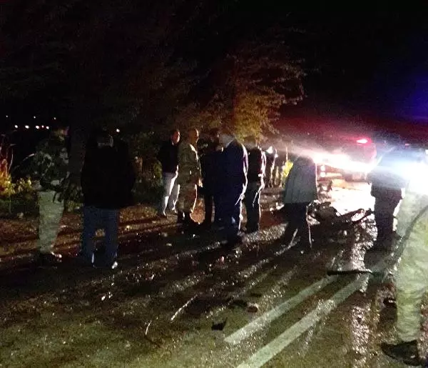 Askerden İzne Geldi, 2 Arkadaşıyla Kazada Öldü Askerden İzne Geldi, 2 Arkadaşıyla Kazada Öldü