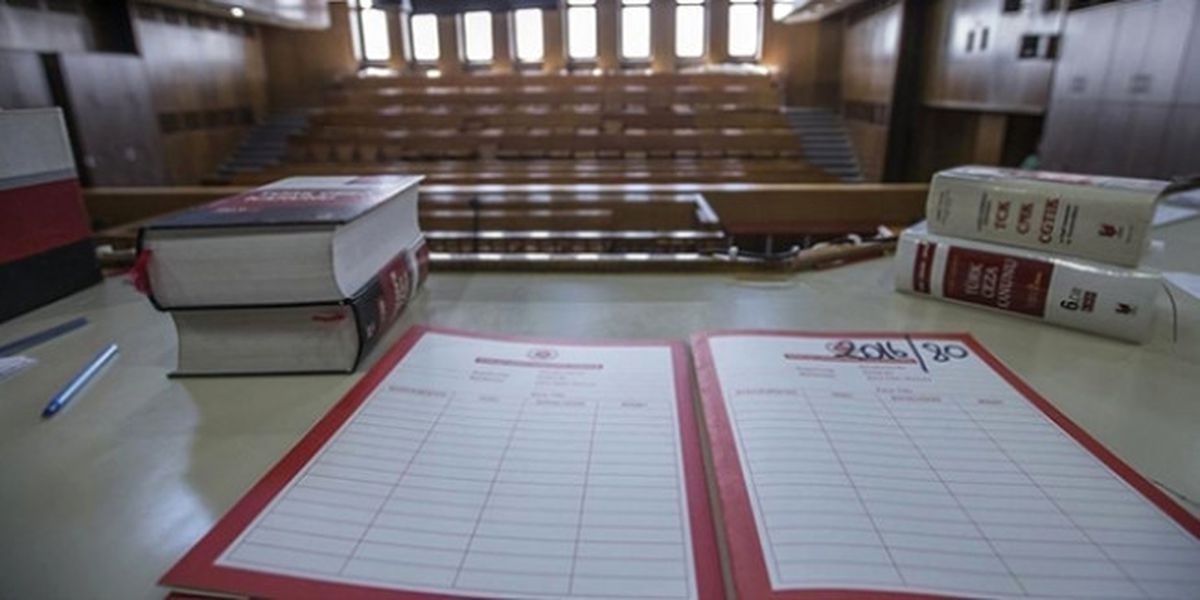Sözde 'Sıkıyönetim Komutanı' Bekle Gör Taktiği Uygulamış