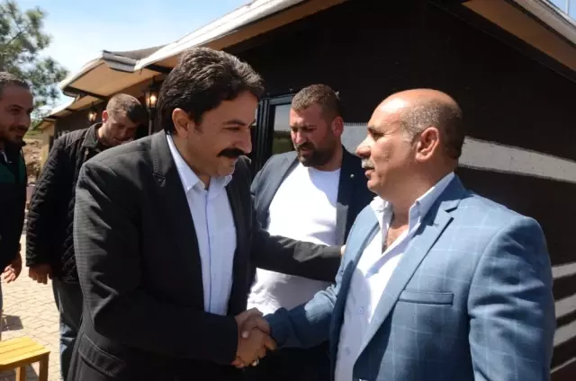Başkan Kalın Çiftçilerle Buluştu Başkan Kalın Çiftçilerle Buluştu