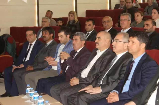Mardin'de Genç Girişimcilere Sertifikaları Verildi Mardin'de Genç Girişimcilere Sertifikaları Verildi