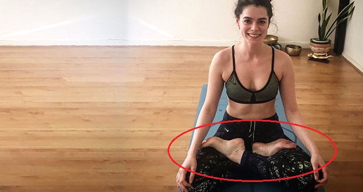 Özge Özpirinçci Asla Yapmam Dediği 'Lotus' Hareketiyle Hayrete Düşürdü