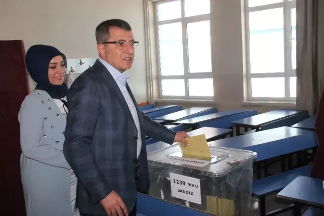 16 Nisan Halk Oylaması 16 Nisan Halk Oylaması