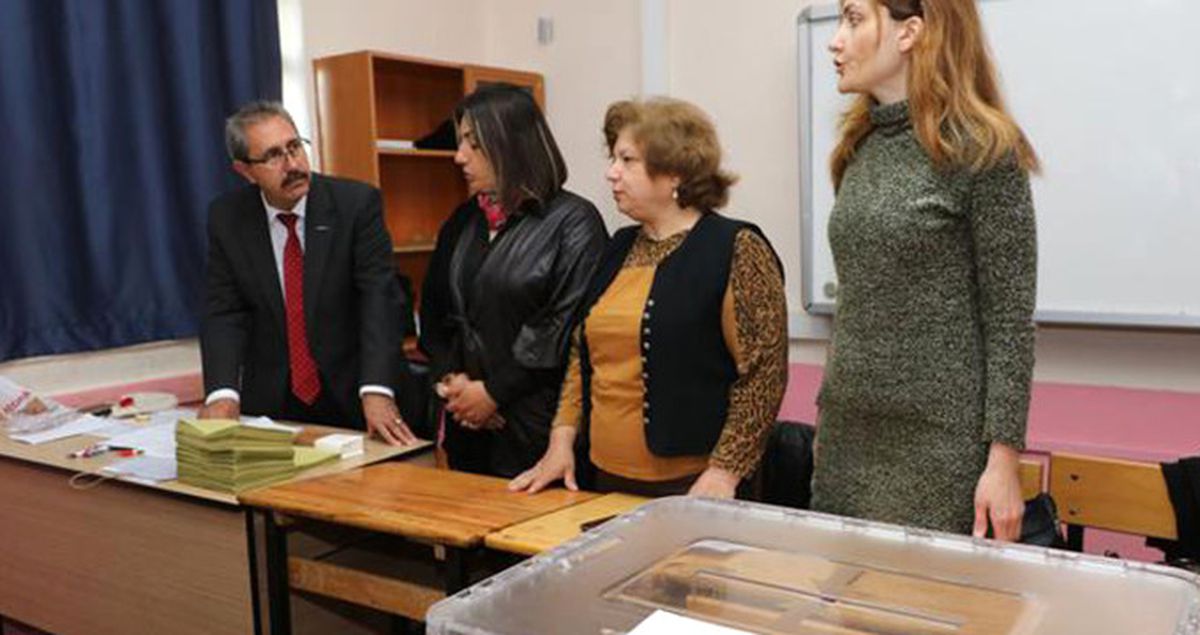 Refarendumda Görevli Memurlar Sandık Yemini Etti
