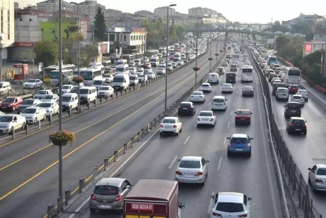 Dev Karşılaşma Nedeniyle Bazı Yollar Trafiğe Kapatılacak
