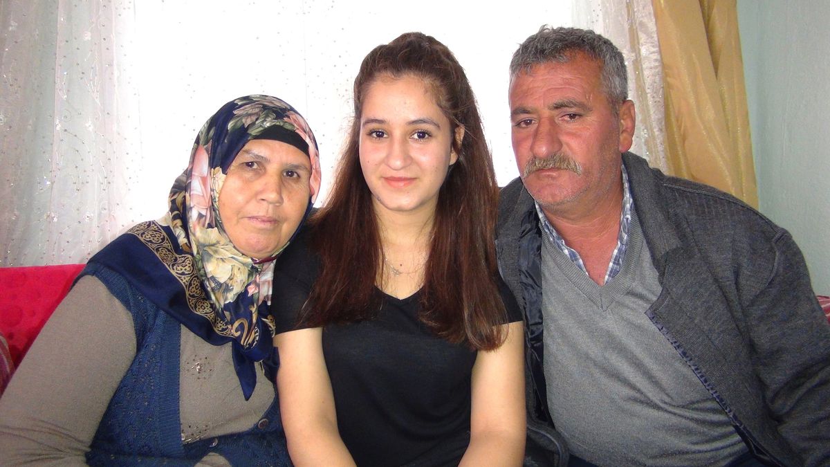 Karın Gurultuları Dinmeyen Nurgül'e Yardım Eli Uzandı