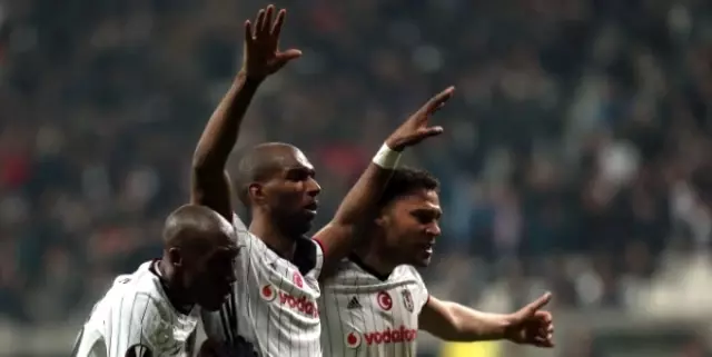 Beşiktaş - Lyon Maçının Hakemi Belli Oldu!