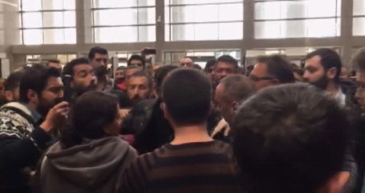 İstanbul Adliyesi'nde CHP'liler ile Güvenlik Görevlileri Arasında Referandum Gerginliği