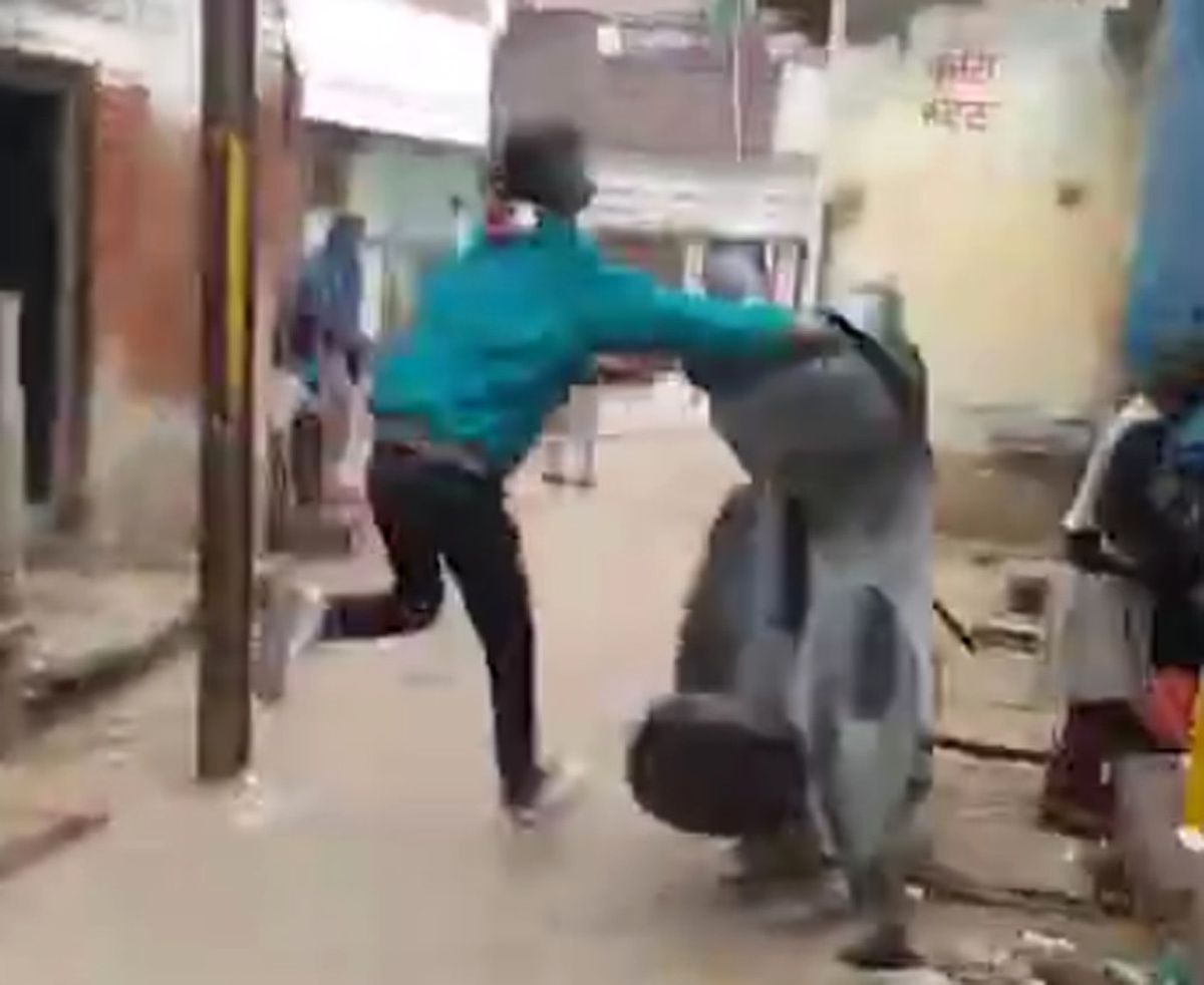 Şov Başlamadan Sona Erdi