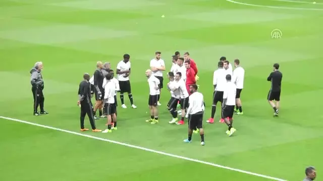 Olympique Lyon Hazırlıklarını Tamamladı