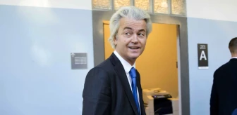 Wilders'ten Hollanda'da Çifte Vatandaşlığı Yasaklama Önerisi