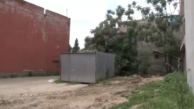 Adana'da Esrarengiz Ölümler... Konserverden mi Zehirlendiler? Adana'da Esrarengiz Ölümler... Konserverden mi Zehirlendiler?