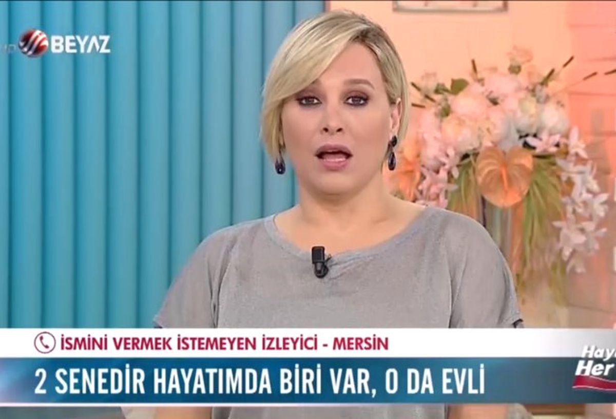 Canlı Yayına Bağlanan İzleyiciden Şaşırtan İtiraf: Evli Kadınla İlişkim Var