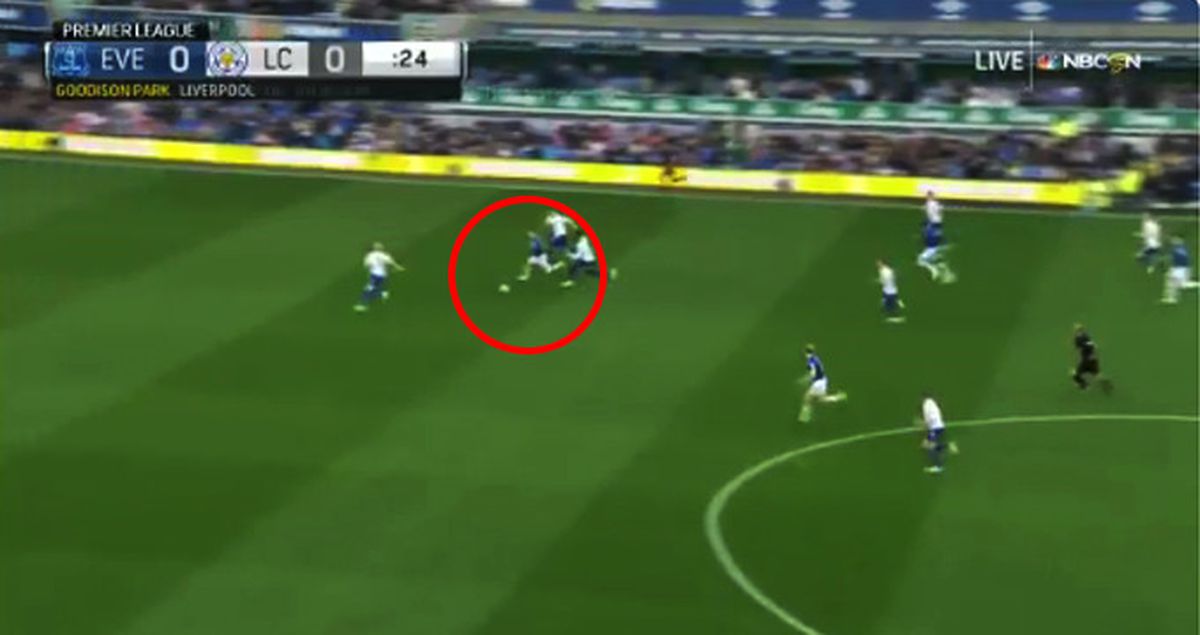 Everton'lı Futbolcu Yaptığı Dripling İle Takımını Maça 1-0 Önde Başlattı