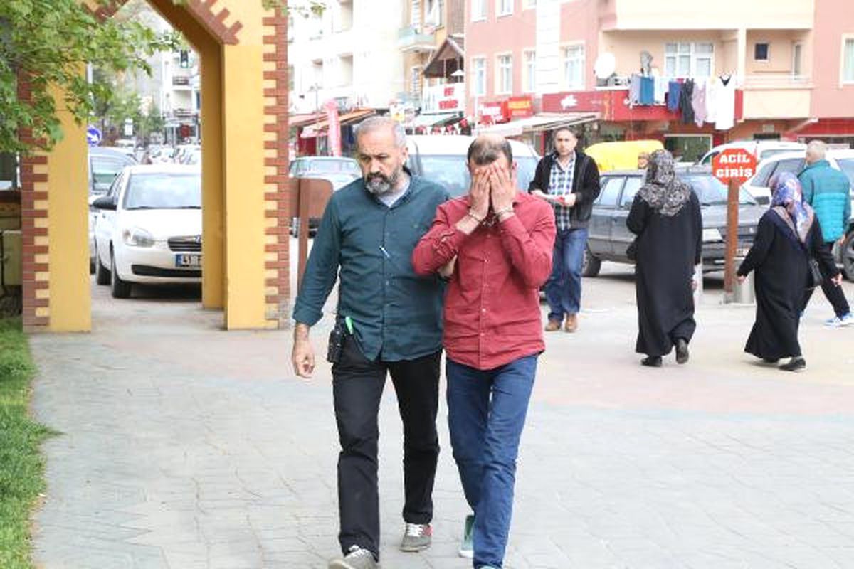 Öğrenciye Cinsel Organını Gösteren Tacizci Yakalandı