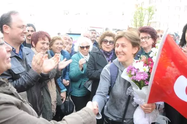 Referandumun İptali İçin İstanbul'dan Ankara'ya Yürüyen Doktor, Bozüyük'e Geldi (2)