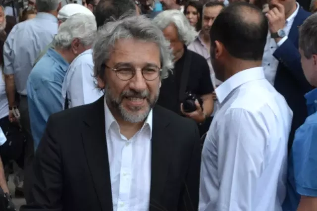 Can Dündar'a 2 Yıla Kadar Hapis Istemi