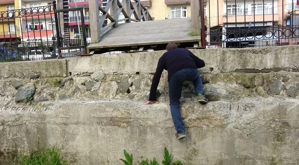 Rize'de Çıkışı Olmayan Köprü Tamamlanmayı Bekliyor