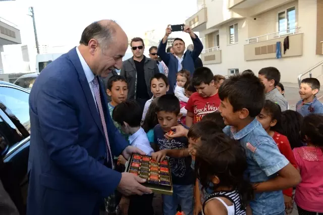 Vali Azizoğlu'ndan 23 Nisan Mesajı