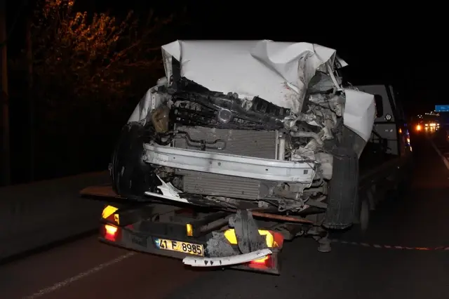 Kocaeli'de Trafik Kazası: 1 Ölü