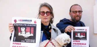 Türkiye'de 13 Gündür Gözaltında Tutulan Gabriele Del Grande İçin İtalya'da Destek Eylemleri Yapıldı