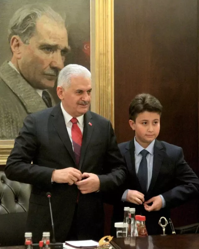 Başbakan Yıldırım'dan 23 Nisan'da 'Tekli Eğitim' Açıklaması
