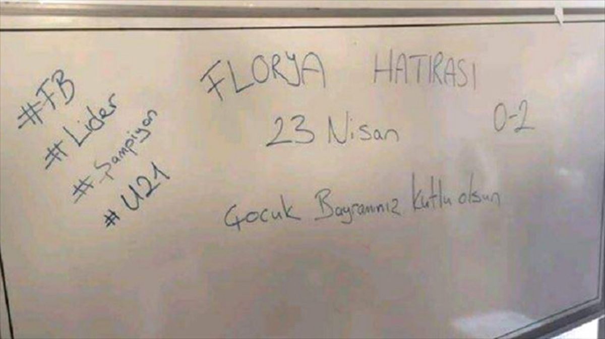 F.Bahçeli Oyuncu 2-0'lık Galibiyetten Sonra Twitter'dan Gönderme Yaptı