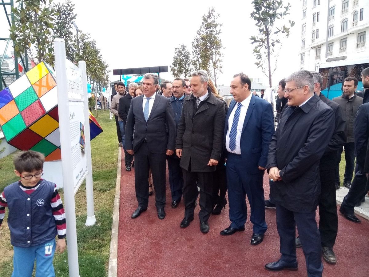 Pendik'te Türk- Macar Dostluk Parkı Açıldı