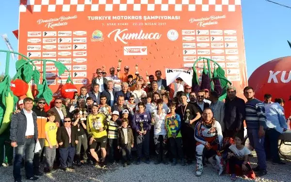 Türkiye Motokros Şampiyonası 1'inci Ayak Yarışları Sona Erdi Türkiye Motokros Şampiyonası 1'inci Ayak Yarışları Sona Erdi