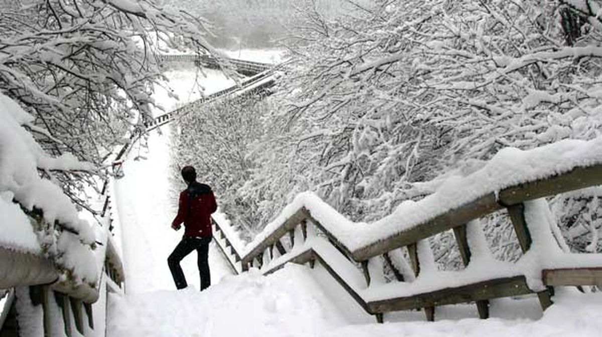 Bolu Nisanın Sonunda Kar Altında Kaldı
