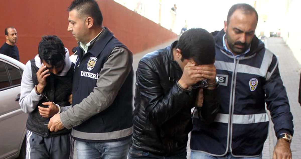 Büyükannelerini Öldüren İki Torun, Mahkemede Birbirlerini Suçladı