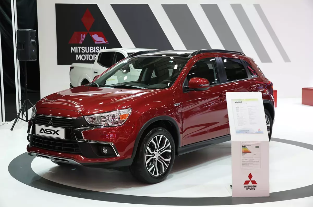 Makyajlı Mistubishi Asx Auto Show'da