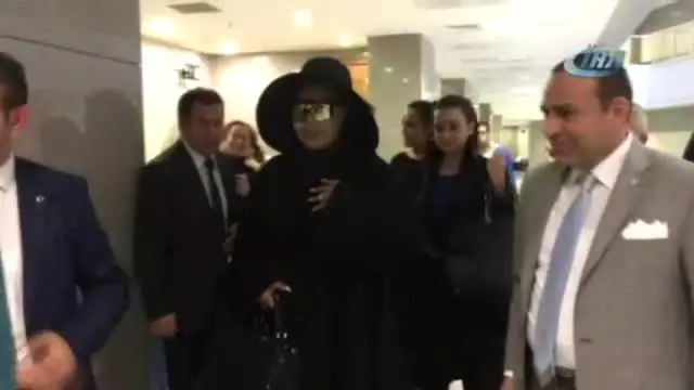 Bülent Ersoy Hakim Karşısına Çıktı Bülent Ersoy Hakim Karşısına Çıktı