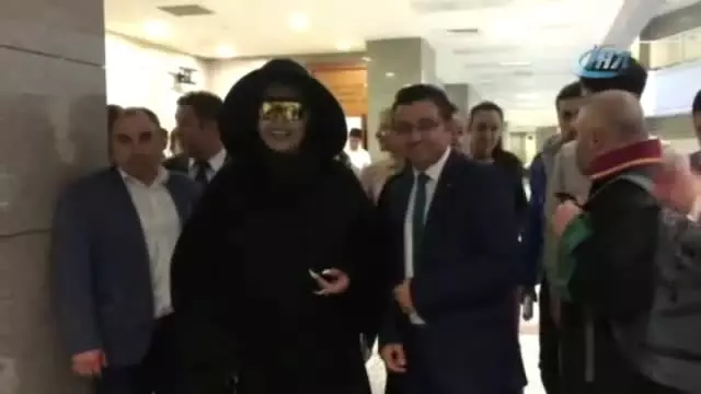 Bülent Ersoy Hakim Karşısına Çıktı Bülent Ersoy Hakim Karşısına Çıktı