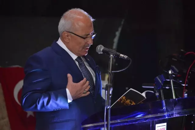 Uluslararası Karacaoğlan Şiir Akşamları Başladı Uluslararası Karacaoğlan Şiir Akşamları Başladı