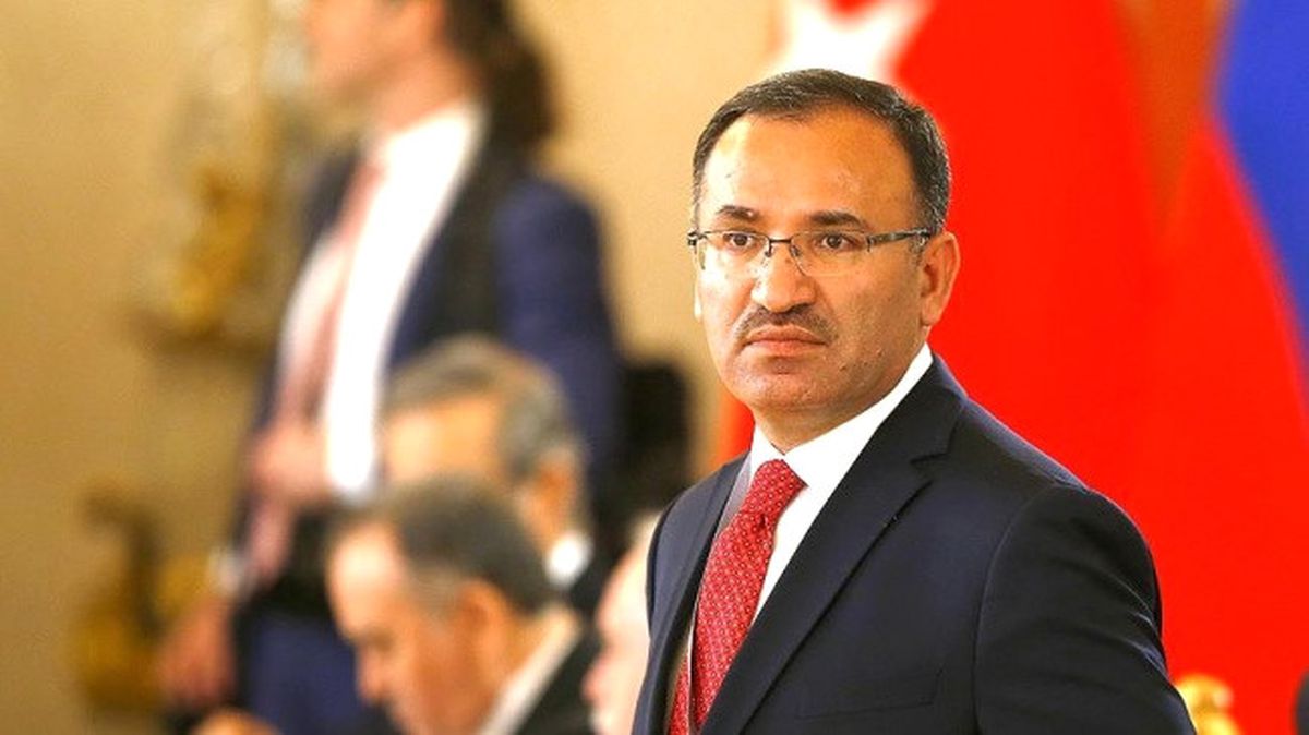 Bakan Bozdağ: AKPM'nin Kararı, Haksızdır, Tarihi Hatadır