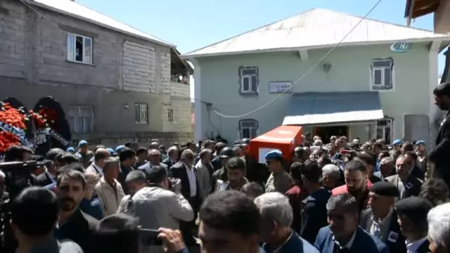 Patnos, Şehidini Son Yolculuğuna Uğurladı