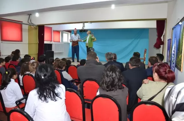 Ünye'de 'İbiş'in Rüyası' Galası Ünye'de 'İbiş'in Rüyası' Galası