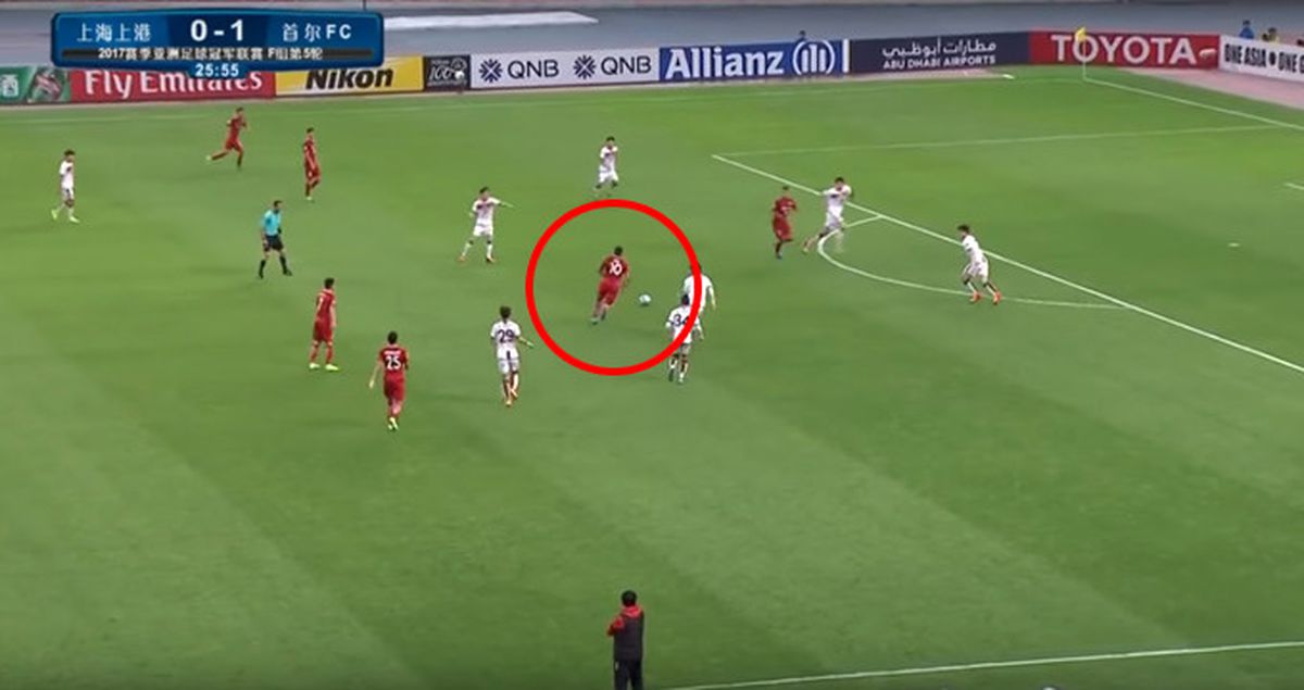 Brezilyalı Oyuncu Hulk, Ceza Sahası Dışından Ağları Sarstı