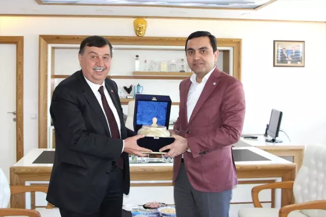 Kırşehir Belediye Başkanı Bahçeci'den Havza'ya Ziyaret