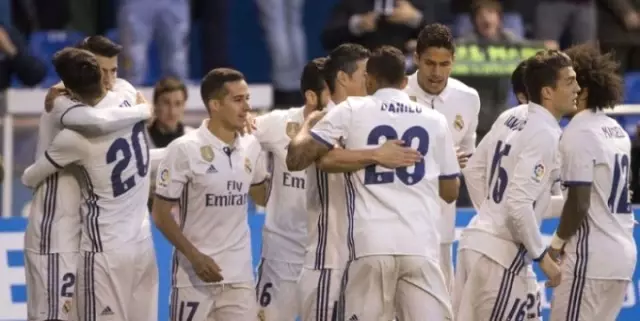 Real Madrid, Deportivo'yu Dağıttı