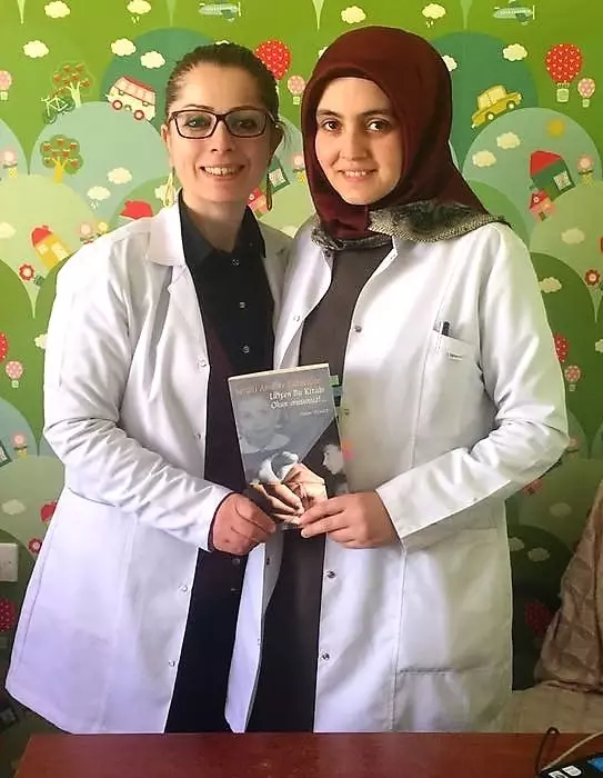 Tatbikat İlkokulu'ndan Örnek Etkinlik Tatbikat İlkokulu'ndan Örnek Etkinlik