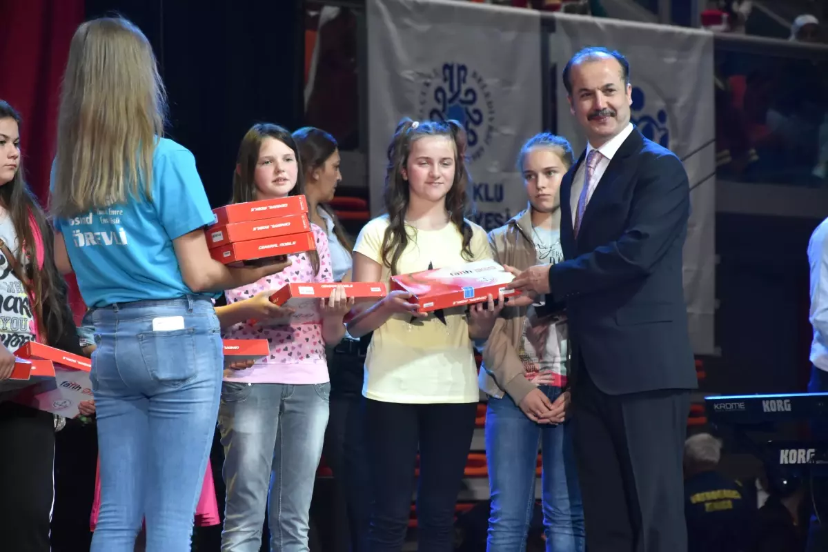 Türkçe Sevgisi Çocuk Şenliğinde birleşti